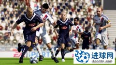 《FIFA 11》上市开始提供“我的Live赛季”服务